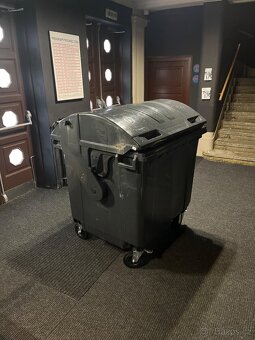 Prodám kontejnery - popelnice 1100 l nové, čisté, nikdy nepo - 3