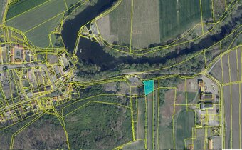 Postoloprty pozemek 1196 m2 - 3