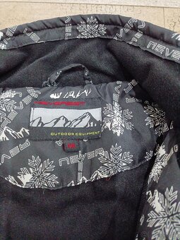 Dívčí zimní bunda NEVEREST vel. 146 - 3