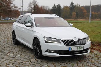 SUPERB 3 STYLE,2.0Tdi-140kw,DSG6,Bi-Xen,Navi,ACC,TAŽNÉ,MOON - 3