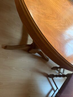 Jídelní stůl a 6 židlí - 3
