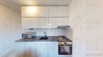 Dlouhodobý pronájem bytu 2+1 58 m² s terasou 30 m², ul. V... - 3
