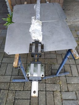 Lineární pojezd a kuličkové šrouby - 3