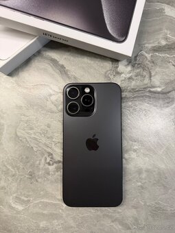 iPhone 15 Pro Max 256GB - Black Titanium - TOP stav - 3