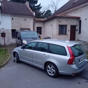 Volvo v50 - 3