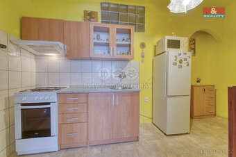 Prodej bytu 2+1, 63 m², Planá, ul. Hřbitovní - 3