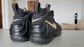 Nike Foamposite Black Gold - 3