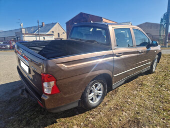 SsangYong Actyon SportS 2.0 XDi 04/2013 závěs 2,3 tuny - 3
