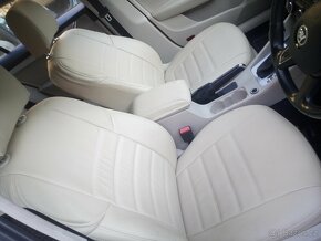 Škoda OCTÁVIA III , kožené sedadla - 3