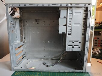 Retro PC case - 3