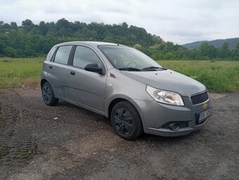 Chevrolet Aveo rok 2009 najeto jen 120 tis km spotřeba 4 l - 3