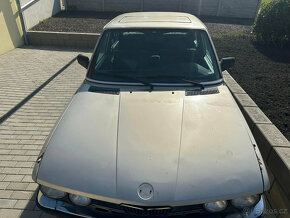 BMW 524 td E28 nahradní díly s celeého vozu - 3