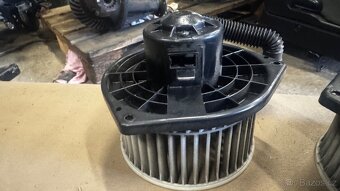 Nissan Patrol y61 díly topení a ventilace - 3