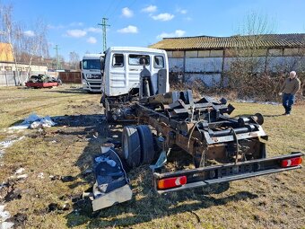 Avia D75 sasi Cumins r.v.2006 - 3