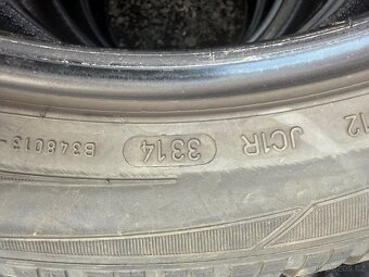 Zimní pneumatiky 225/45/20 Dunlop - 3