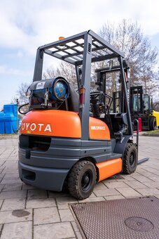 Vysokozdvižný vozík Toyota 6FGF15 (VV0141) - 3