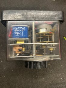 Staré časové spínací relé RVM-6 (PBM-6), 50 / 60 Hz časovač - 3