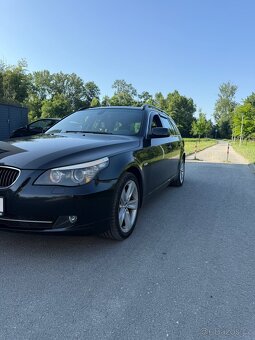 BMW 530xd Touring LCI – 3.0D, xDrive, panorama, STK 04/2027 - 3
