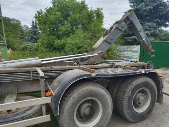 LIAZ 300 hákový nosič kontejnerů - 3