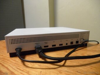 Xbox One S 1TB - 3