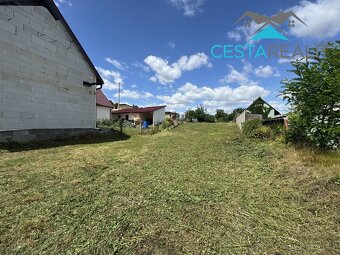 Prodej stavebního pozemku, 489 m2 - Dolenice, ev.č. 01049 - 3