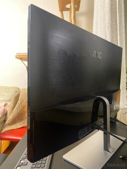 Monitor AOC Q3279VF 31.5" - 3