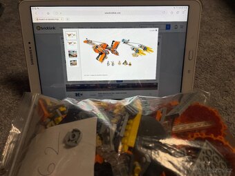 Lego Star Wars 7962 Anakin's & Sebulba's Podracers - 3