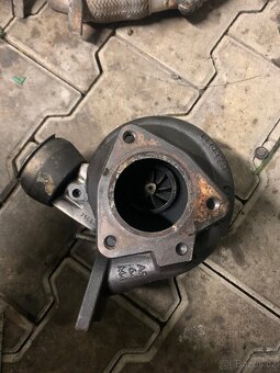 Volvo D5 120kw Turbo - 3