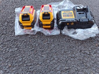 Pila DeWALT DCS 398 - 3