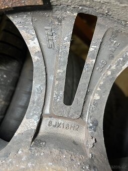 ALU Z PORSCHE CAYENE 18” 8,J x18 5x130 ET53/71,3 + 255/55/18 - 3