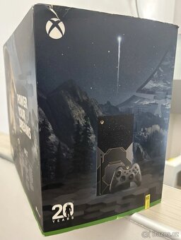 Prodám Xbox Series X Halo Infinite edice - 3