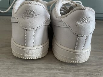 Tenisky Nike, vel. 35 - 3