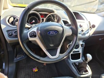 Ford Fiesta 2009 - 3
