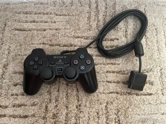 PS 2 slim s bohatým příslušenstvím - 3