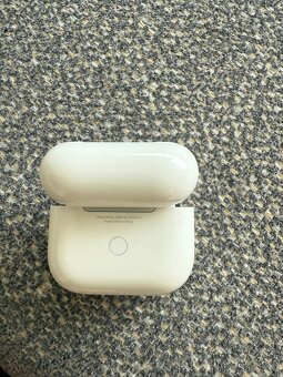 Sluchátka Apple AirPods 2021 s MagSafe - 3