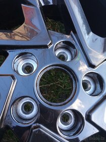 1 kus originál alu kolo KIA r19 5x114,3 Sportage - 3