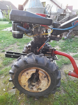 Malotraktor vari s vozíkem - 3