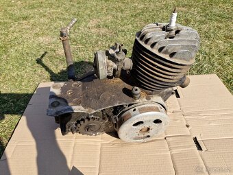 ČZ 125 T - 3