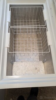 Pultový mrazák Electrolux 221l - 3