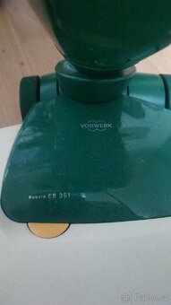 Prodám zánovní vysavač worverk s mnoha příslušenstvím. - 3