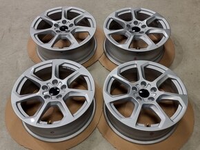 sada originálních alu AUDI 6,5x17" 5x112 ET39 R17 - 3