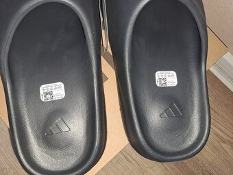Yeezy Slide Onyx - DSWT 44,5 - 3