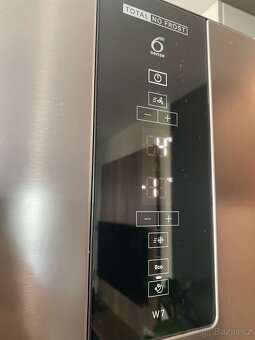 Kombinovaná volně stojíci lednice Whirlpool - 3