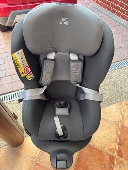 BRITAX RÖMER Dualfix M i-Size - 3