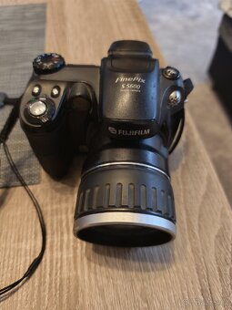 FujiFilm s5600 - 3