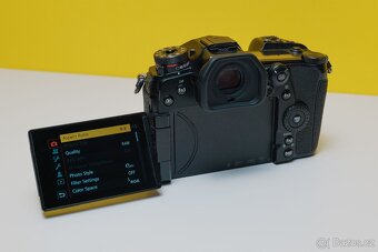 Panasonic Lumix G9 + Příslušenství (možno s objektivy) - 3