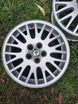 Alu kola 5x100 originál Škoda R16 - 3