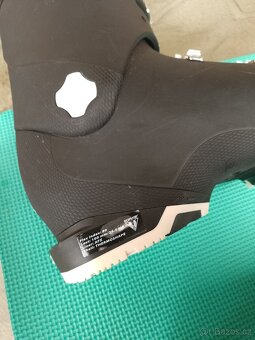 Nové dámské lyžáky FISCHER RC PRO W 90 vel.24,5 - 3