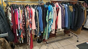 Nabízí se sklad oděvů - 3