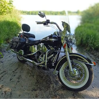 Harley Davidson FLSTCI Heritage 2003 - 3